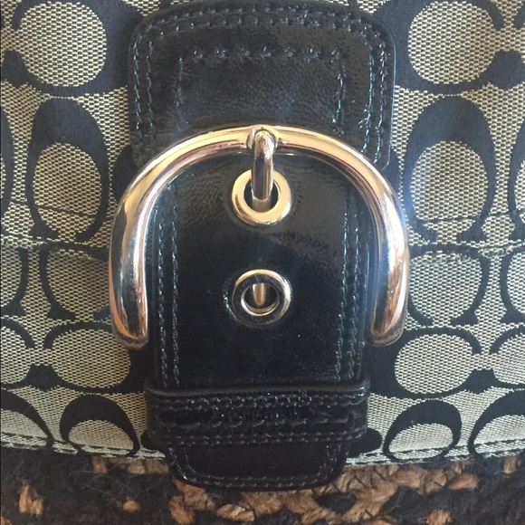 Coach purse - Picture 2 of 7